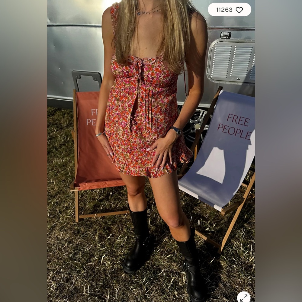 Free People Ellia Printed set. NWT. Spring blossom combo - Picture 4 of 10